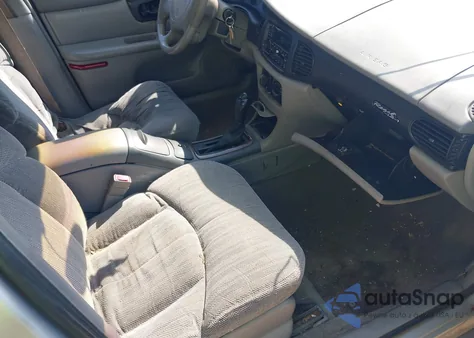 2000 Buick Regal Ls from USA, damaged, VIN 2G4WB52K2Y1231560